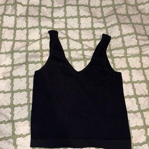 Ribbed Black Sleeveless Cropped Top